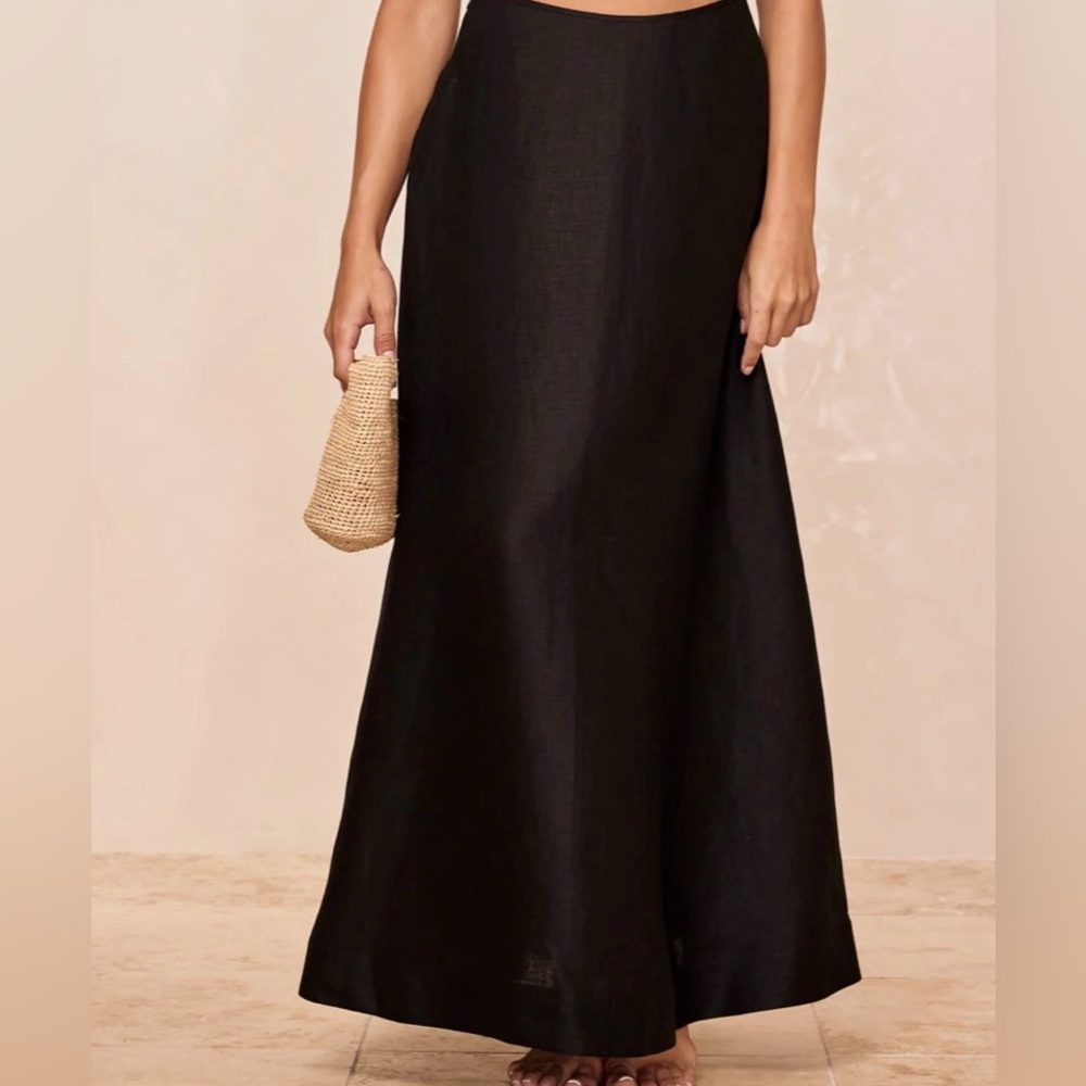 Elegant Black Maxi Skirt